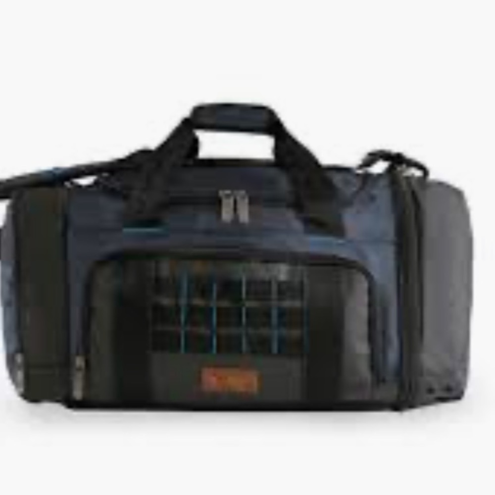 Original penguin sport‎ duffel. NWT. 200 retail